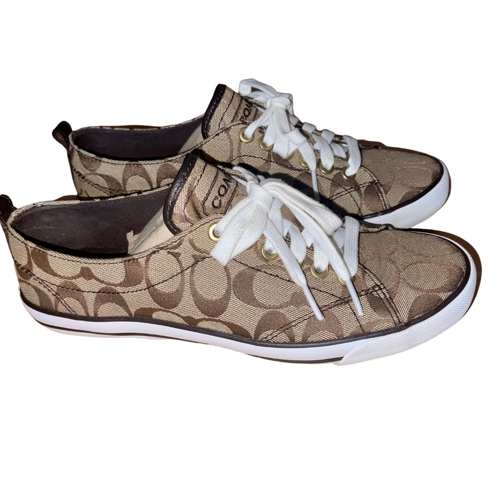Signature Coach Suzzy Women’s Fashion Sneakers - Picture 5 of 6